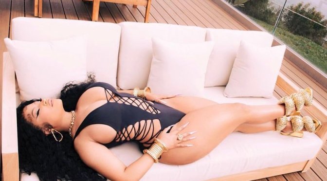 Hot Shot of the Day: #NickiMinaj sizzles in black! [Pic]