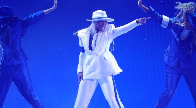 #BETAwards 24: #VictoriaMonet pays HOMAGE to #MichaelJackson & #JanetJackson! [vid]