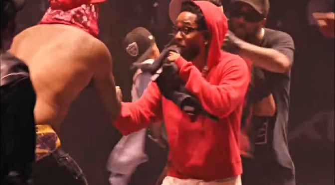 #NahKendrick- #KDot raps #NotLikeUs 5x in a row at L.A. Pop Up show! Joined by West Coast elite! [vid]