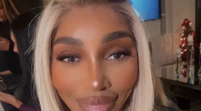 RHOA NEWS: #NeneLeakes SHUTS DOWN plastic surgery rumors on #HappyThanksgiving LIVE! [vid]