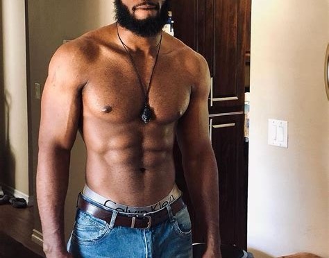 #TheGamutt After Dark: #MarshallPrice ‘clapping CHEEKS’! [vid]