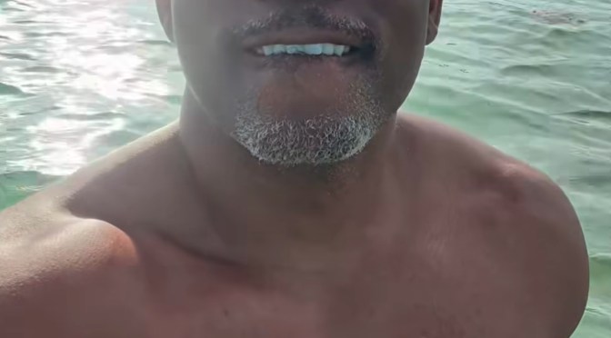 Thirst Trap: #DavidBanner is ‘Out Here’ SHOWING OFF! [vid]