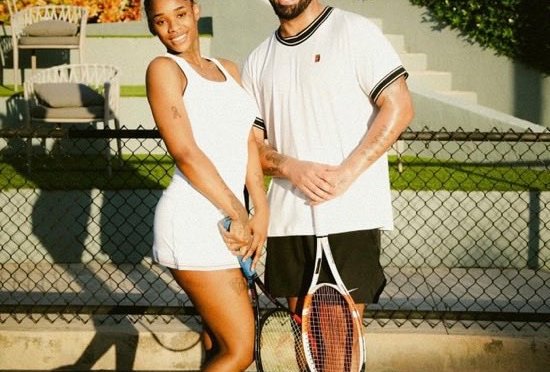 STAR TRACKS: #Drake & #SexyyRed meet up for #tennis! [vid]