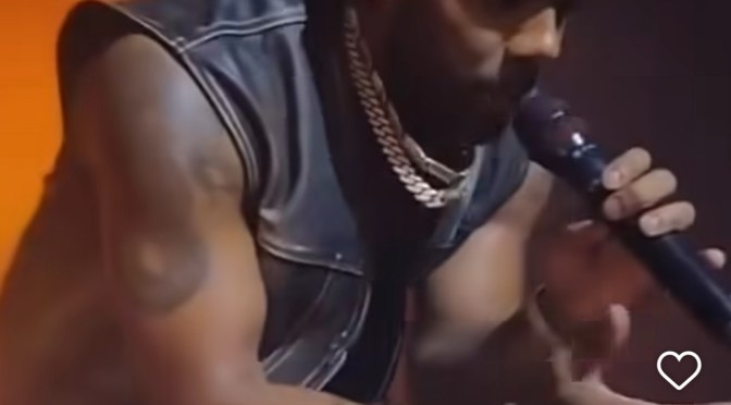 #Mario gets  groin GROPED by a fan! [vid]