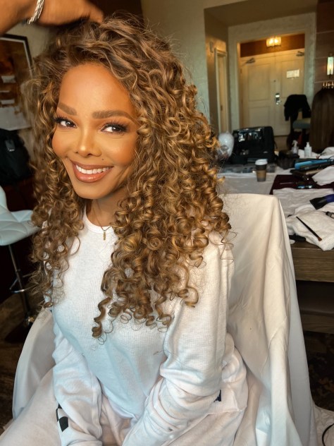 Hot Shot of the Day: #JanetJackson BEAMS in new pics ahead of her last 2 shows of 2025! [pics]