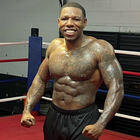 #AaronThePlumber’s EXPLICIT video ‘leaks’! [NSFW vid]