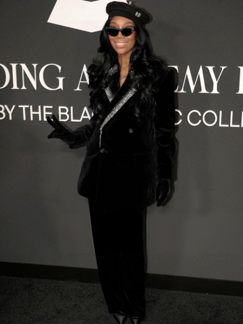 #Brandy performs at the 2026 Recording Academy Honors presented by The Black Music Collective! [vid]