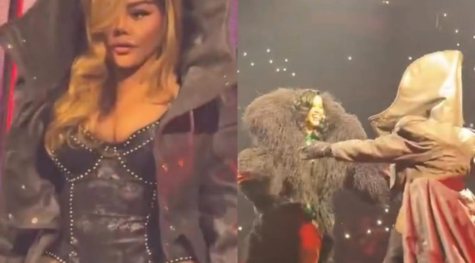 #CardiB brings out #LilKim in NYC! [vid]