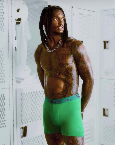 Thirst Trap: #Cowboys #CeeDeeLamb for #Nike! [vid]