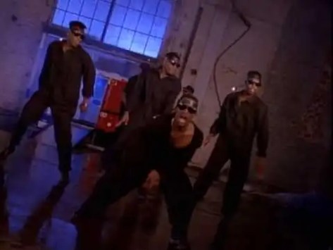 Vibes from the Vault: #RKelly & #PublicAnnouncement ‘She’s Got That Vibe’ [vid]