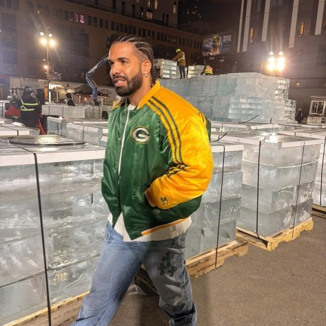 Want to GUESS #Drake’s album release date!? It’s hidden in the ICE! [vid]