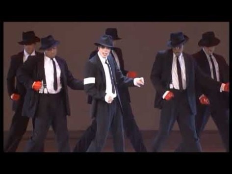 WAKE UP JAM: #MichaelJackson 1995 #MTV VMA’s performance [live]