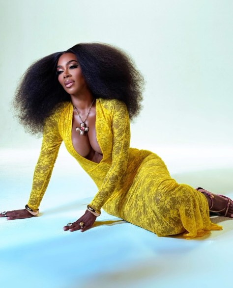 Hot Shot of the Day: #KenyaMoore BEAMS in YELLOW! [pics]