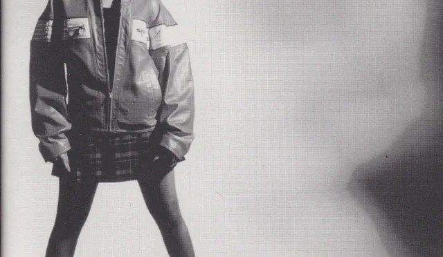 WAKE UP JAM: 34 years ago TODAY, #MaryJBlige released ‘What’s the 411?’ [vids]