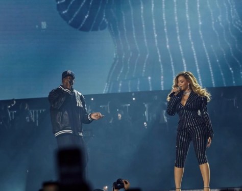 #JayZ brings out #Beyonce at Yankee Stadium![vid]