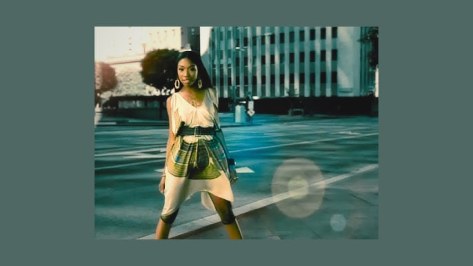 WAKE UP JAM: #Brandy ‘Right Here (Departed)[vid]