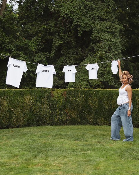 #Ciara announces baby #5! [vid]