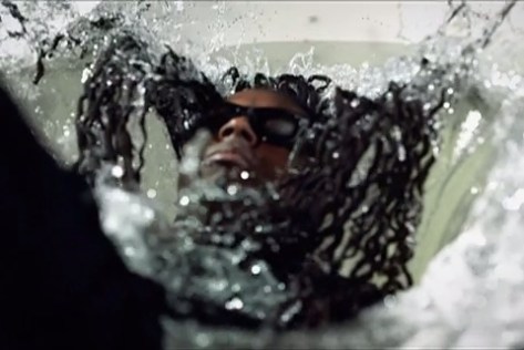 WAKE UP JAM: #LilWayne ‘6 foot 7 foot’ feat. #CoreyGunz [vid]